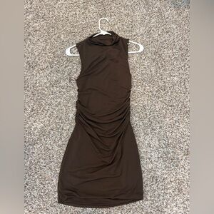 Elegant Brown Sleeveless Dress